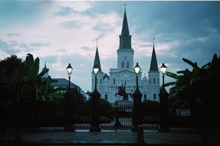Jackson Square<br> signed and numbered, limited edition, <br>11"x14"-$110.00 16"x20"-$165.00, S/H $18.00
